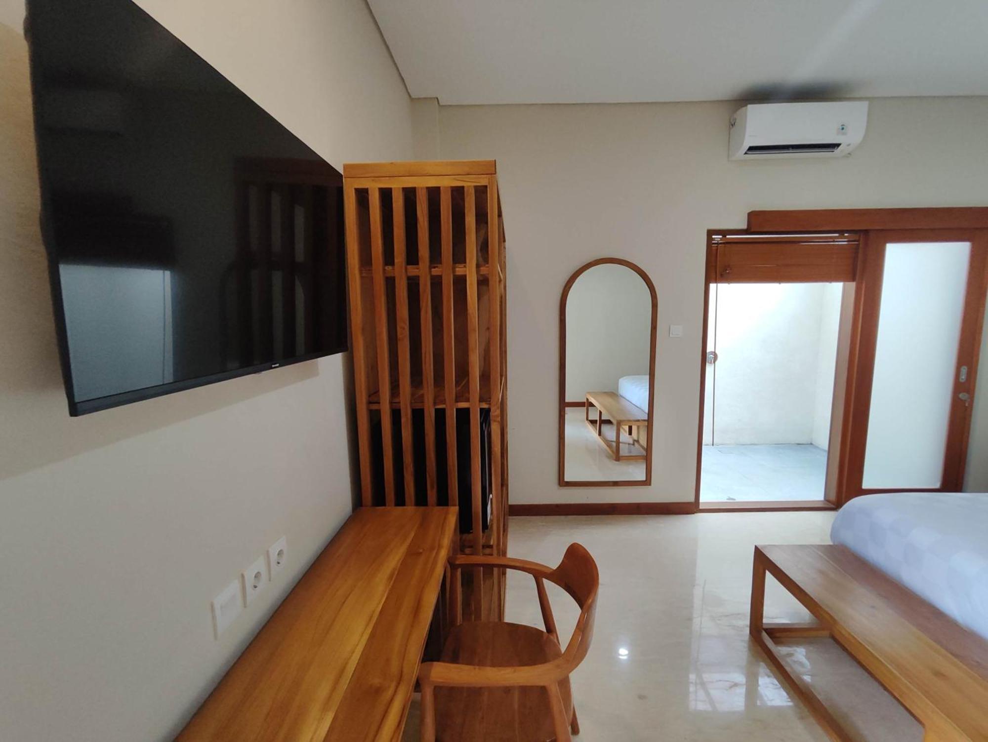 Villa Lovecho Canggu Buitenkant foto