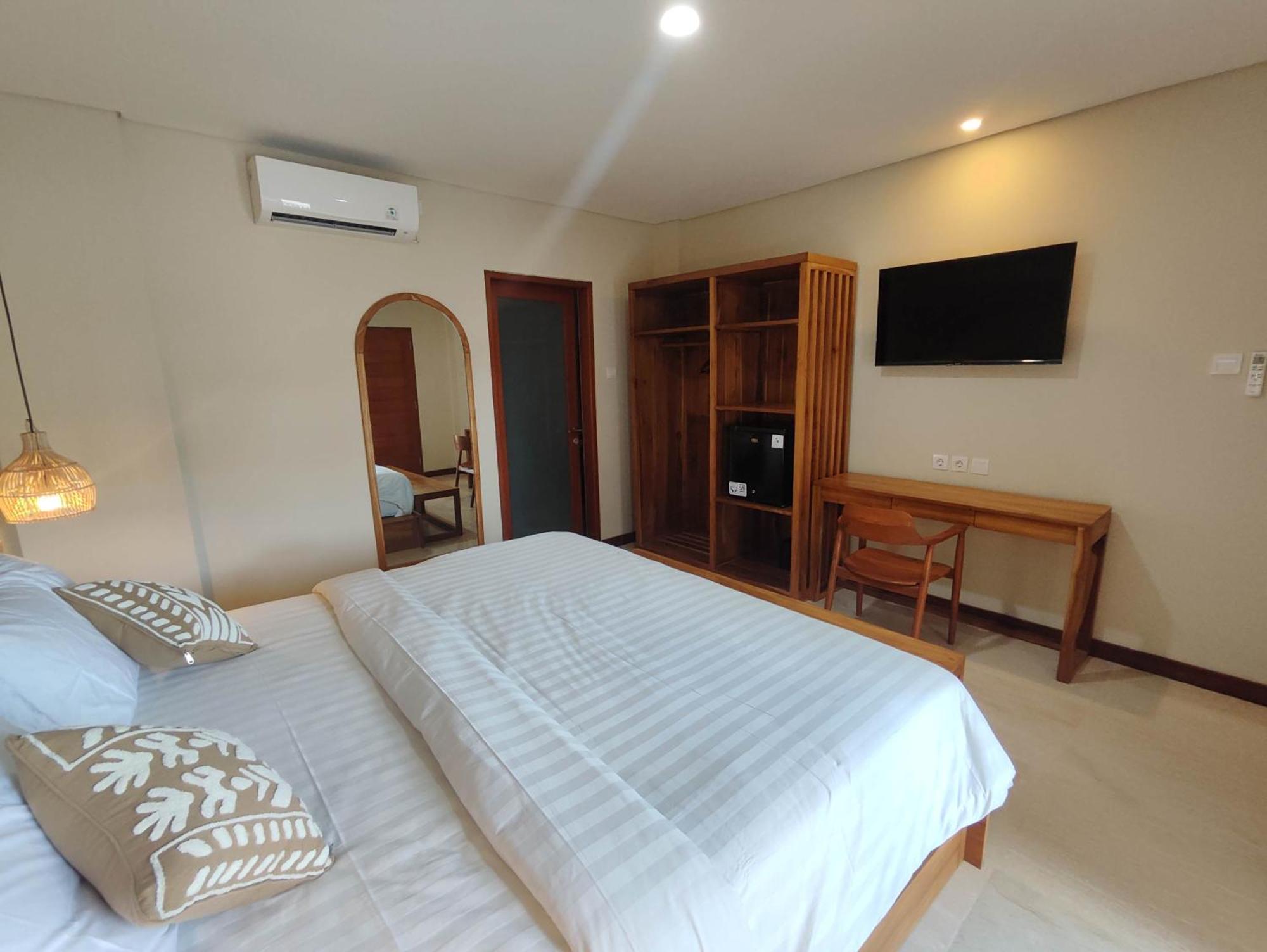 Villa Lovecho Canggu Buitenkant foto