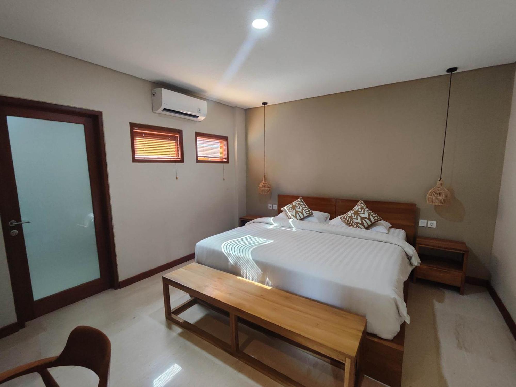 Villa Lovecho Canggu Buitenkant foto